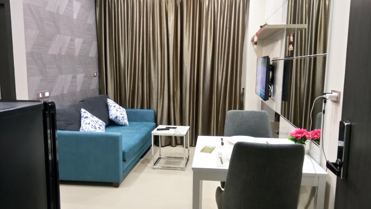 Dusit Grand Condo View Джомтьен Экстерьер фото